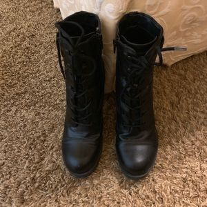 Guess heel boots